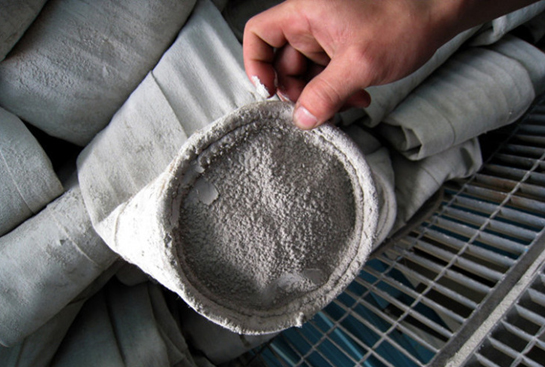 When should you change your dust filter bags 